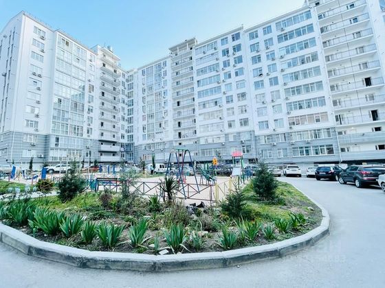 Продажа 3-комнатной квартиры 101 м², 2/11 этаж