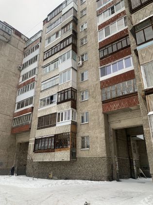 Продажа 2-комнатной квартиры 60 м², 8/9 этаж