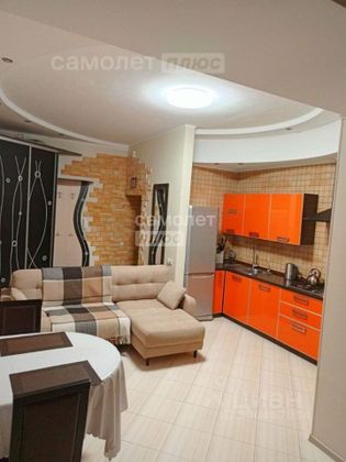 Продажа 2-комнатной квартиры 60 м², 2/5 этаж