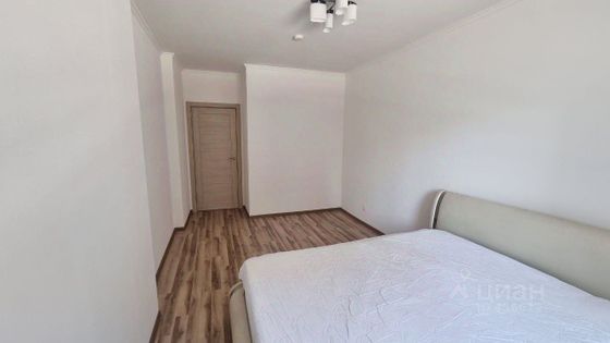 Продажа 2-комнатной квартиры 60 м², 3/17 этаж