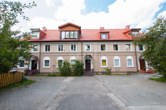 Продажа многокомнатной квартиры 104 м², 2/2 этаж