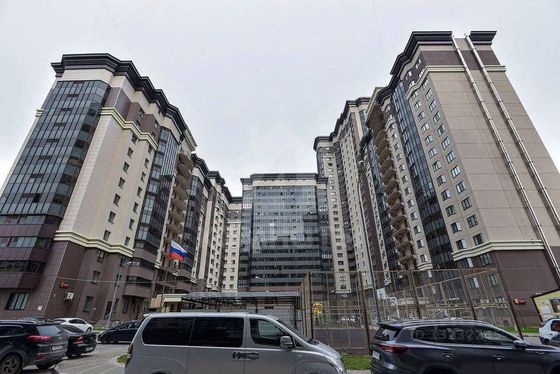 Продажа 2-комнатной квартиры 61,7 м², 12/17 этаж