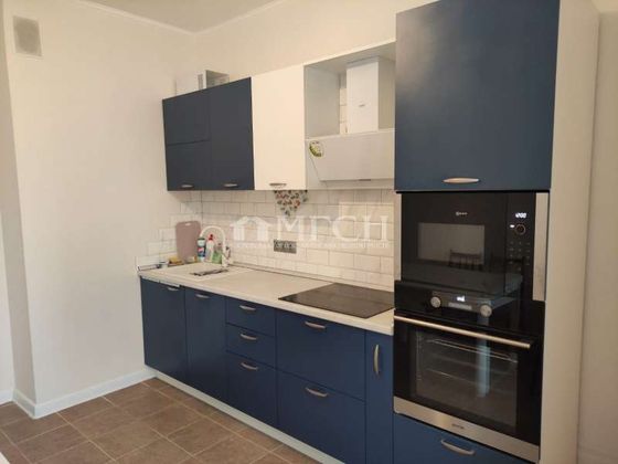 Продажа 3-комнатной квартиры 71,4 м², 14/17 этаж