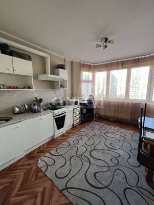 Продажа 3-комнатной квартиры 80 м², 7/17 этаж