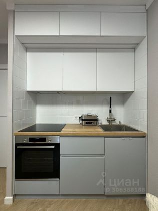 Продажа 2-комнатной квартиры 60 м², 2/17 этаж