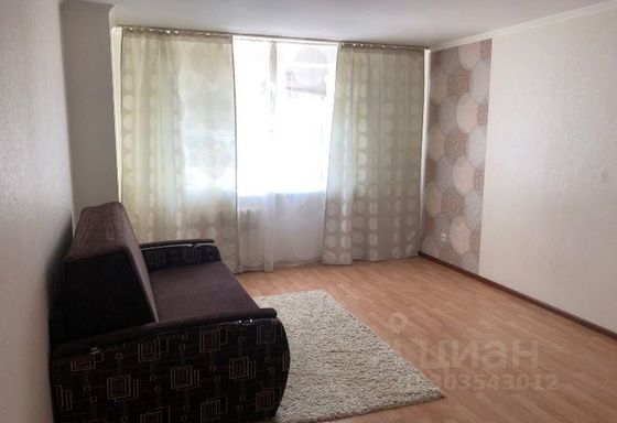 Аренда 1-комнатной квартиры 50 м², 5/10 этаж