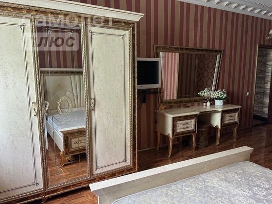 Продажа многокомнатной квартиры 223,8 м², 3/3 этаж