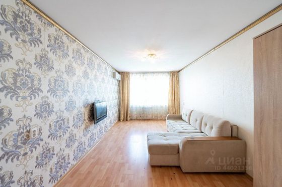 Продажа 3-комнатной квартиры 72,2 м², 2/10 этаж