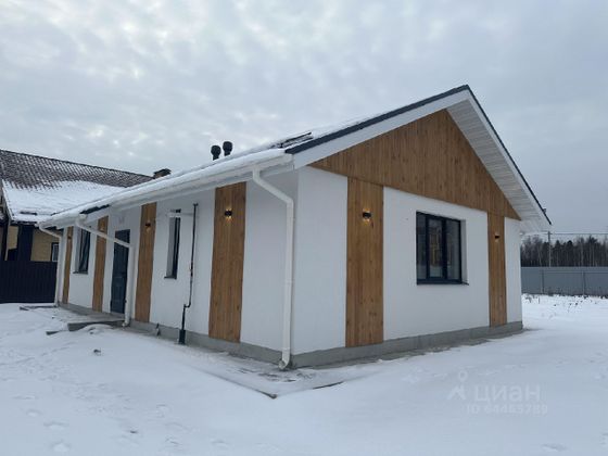 Продажа дома, 90 м², с участком 8 соток