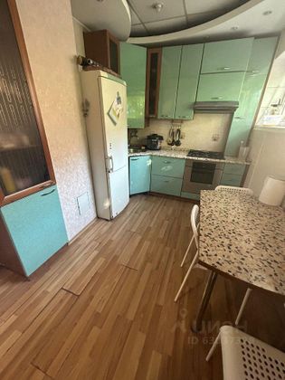 Продажа 2-комнатной квартиры 60 м², 2/3 этаж