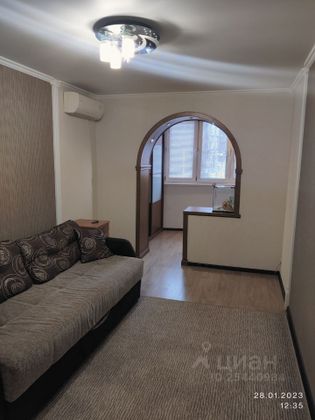 Продажа 2-комнатной квартиры 50 м², 1/9 этаж