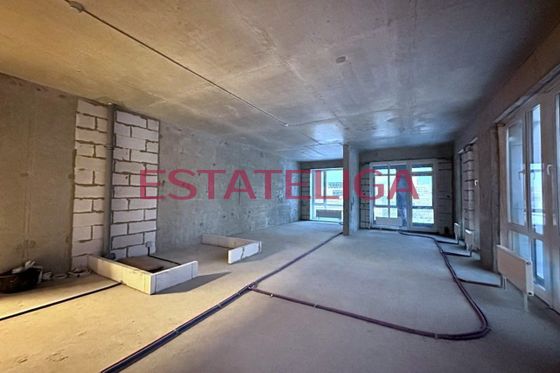 Продажа 3-комнатной квартиры 95 м², 8/13 этаж