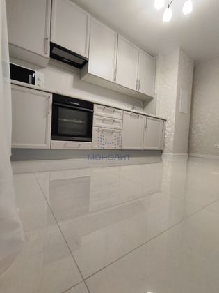 Продажа 2-комнатной квартиры 56 м², 13/17 этаж