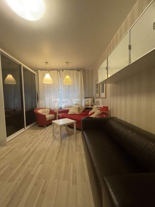 Продажа 2-комнатной квартиры 63,7 м², 1/13 этаж