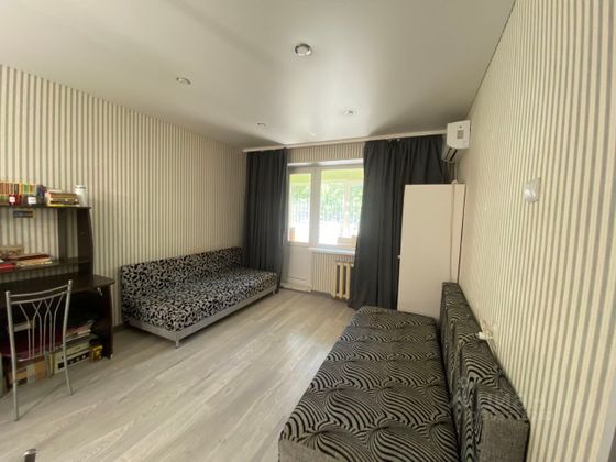 Продажа 2-комнатной квартиры 49 м², 1/9 этаж