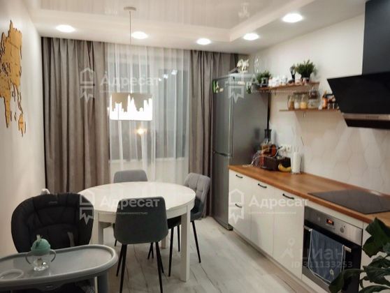 Продажа 2-комнатной квартиры 61 м², 4/19 этаж
