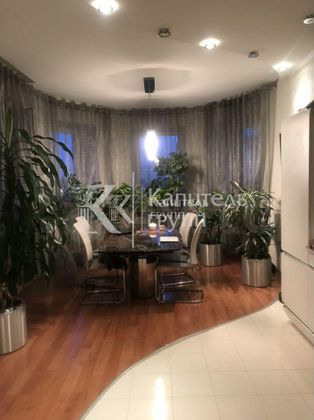 Продажа 4-комнатной квартиры 152 м², 4/6 этаж