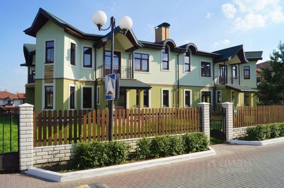 Продажа дома, 160 м², с участком 3 сотки