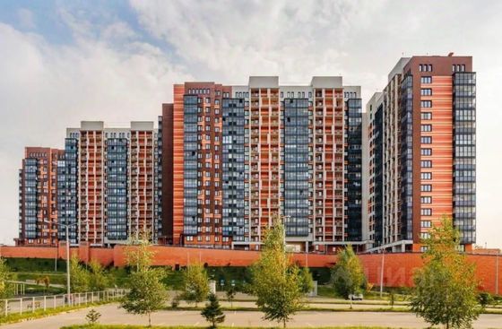 Продажа 2-комнатной квартиры 64 м², 13/19 этаж