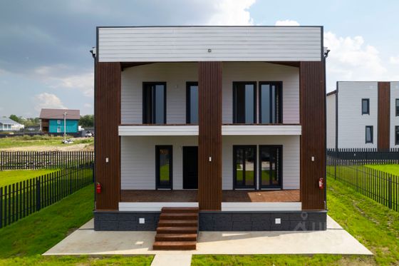 Продажа дома, 183 м², с участком 7 соток