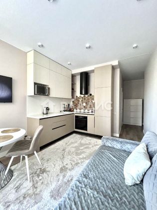 Продажа 2-комнатной квартиры 70 м², 2/28 этаж