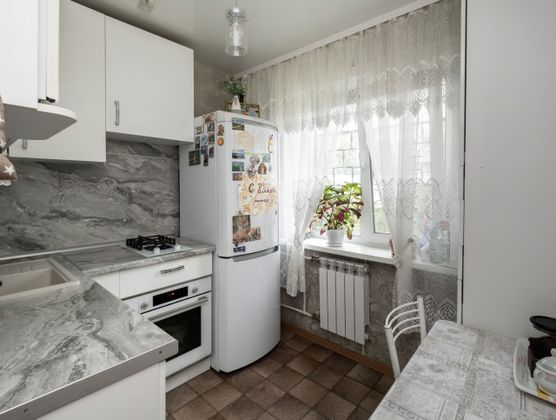 Продажа 2-комнатной квартиры 42,7 м², 1/5 этаж