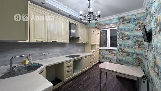 Аренда 3-комнатной квартиры 80 м², 7/22 этаж