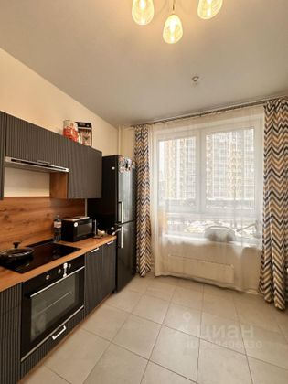 Продажа 3-комнатной квартиры 77 м², 2/15 этаж