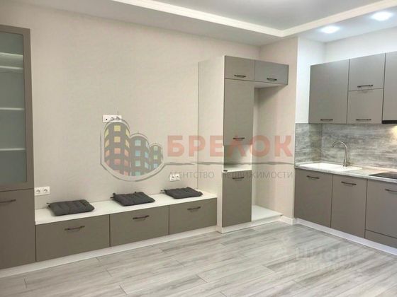 Продажа 3-комнатной квартиры 60 м², 10/18 этаж