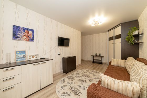 Продажа 2-комнатной квартиры 43,3 м², 1/9 этаж