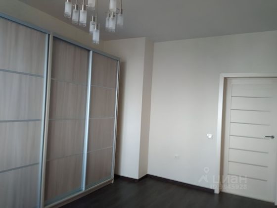 Продажа 3-комнатной квартиры 120 м², 16/17 этаж