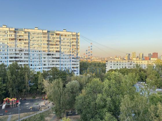 Продажа 3-комнатной квартиры 61 м², 9/9 этаж