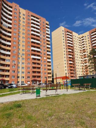 Продажа 2-комнатной квартиры 62,5 м², 14/17 этаж