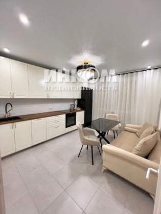 Продажа 2-комнатной квартиры 62 м², 3/9 этаж