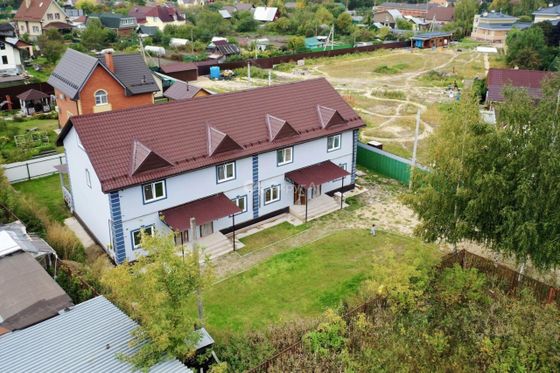 Продажа дома, 460 м², с участком 15 соток