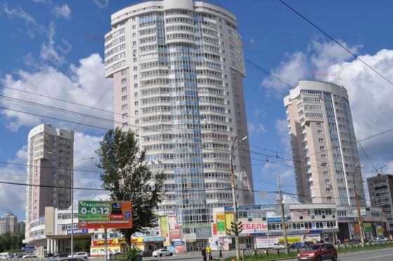 Продажа 3-комнатной квартиры 85 м², 4/25 этаж