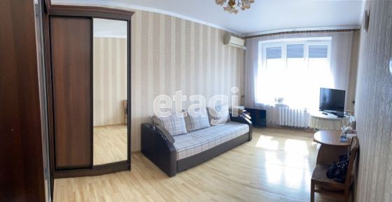 Продажа 3-комнатной квартиры 79 м², 2/4 этаж