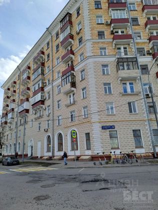 Продажа 2-комнатной квартиры 61 м², 3/8 этаж