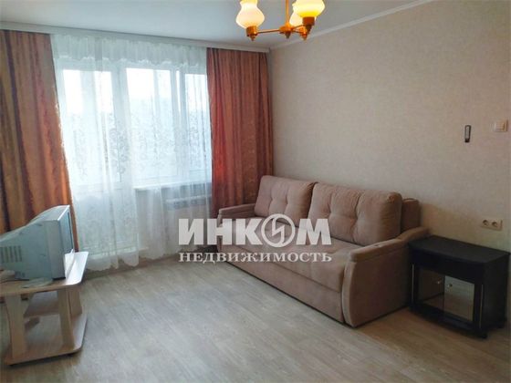 Аренда 1-комнатной квартиры 38 м², 9/17 этаж