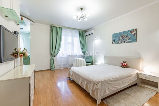 Продажа 1-комнатной квартиры 42 м², 3/9 этаж