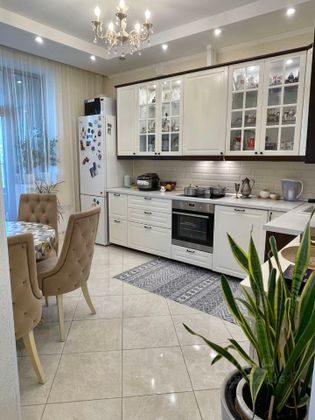 Продажа 3-комнатной квартиры 74,5 м², 22/23 этаж