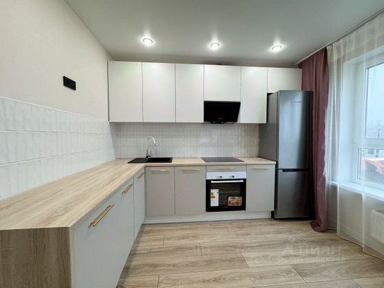 Продажа 2-комнатной квартиры 60 м², 2/9 этаж