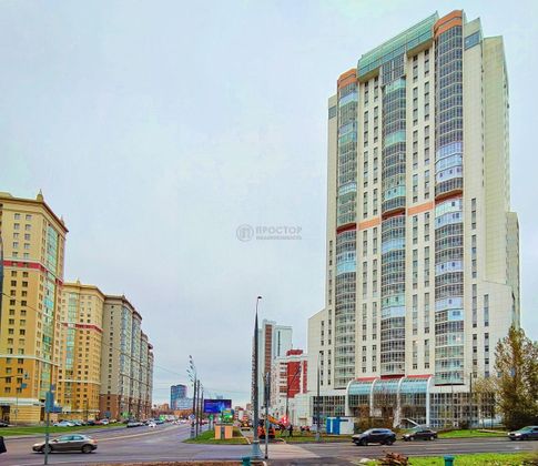 Продажа 3-комнатной квартиры 111,4 м², 8/38 этаж