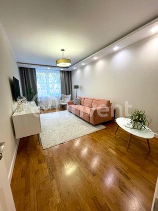 Продажа 2-комнатной квартиры 65,1 м², 2/4 этаж