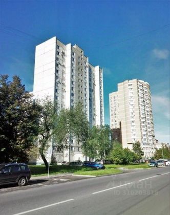 Продажа 2-комнатной квартиры 56 м², 8/17 этаж