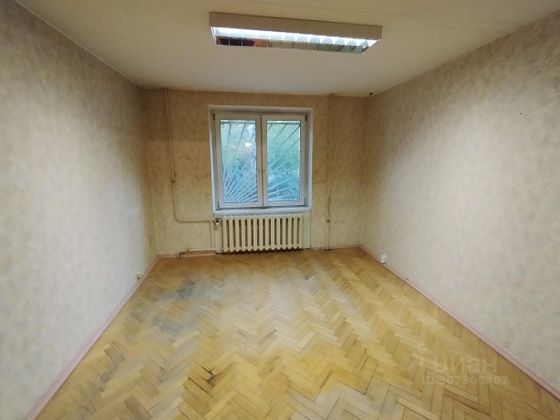 Продажа 2-комнатной квартиры 37 м², 1/12 этаж