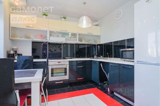 Продажа 4-комнатной квартиры 83 м², 10/10 этаж