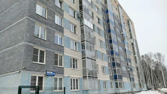 Продажа 1-комнатной квартиры 42,2 м², 1/10 этаж