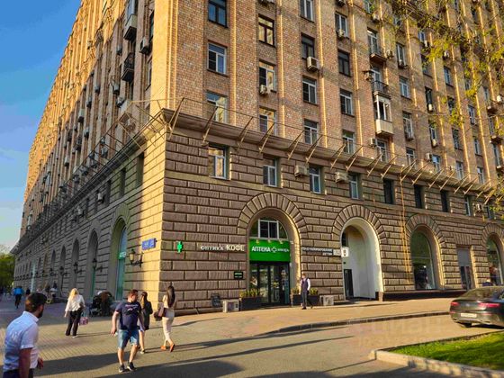 Продажа 3-комнатной квартиры 70 м², 2/10 этаж
