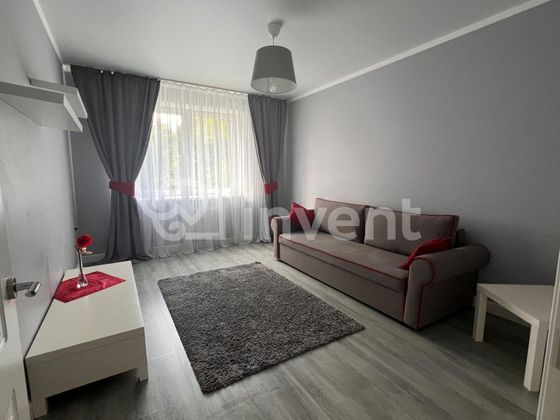 Продажа 2-комнатной квартиры 62 м², 3/5 этаж